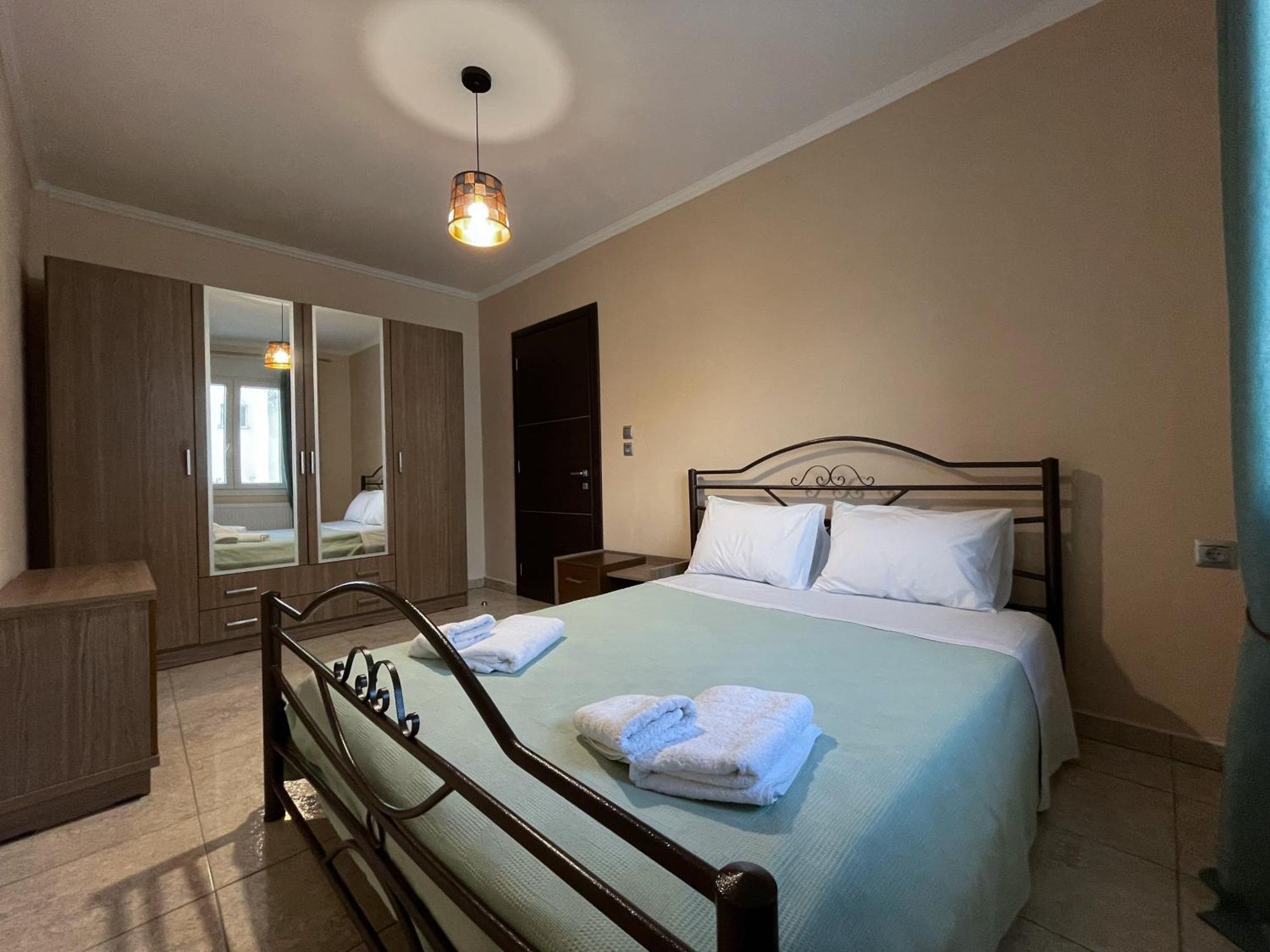 Aristides Guesthouse Krinidhes Экстерьер фото